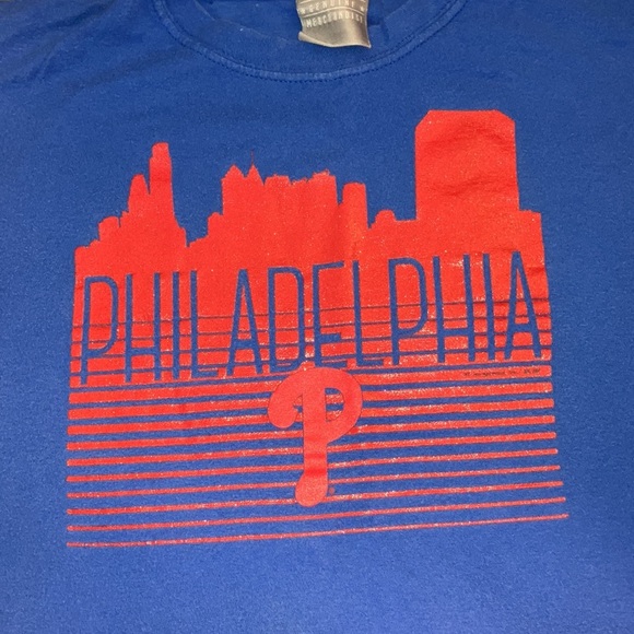 🎉4 for $20 MLB Genuine Merchandise Phillies Tee, Small - Picture 1 of 5